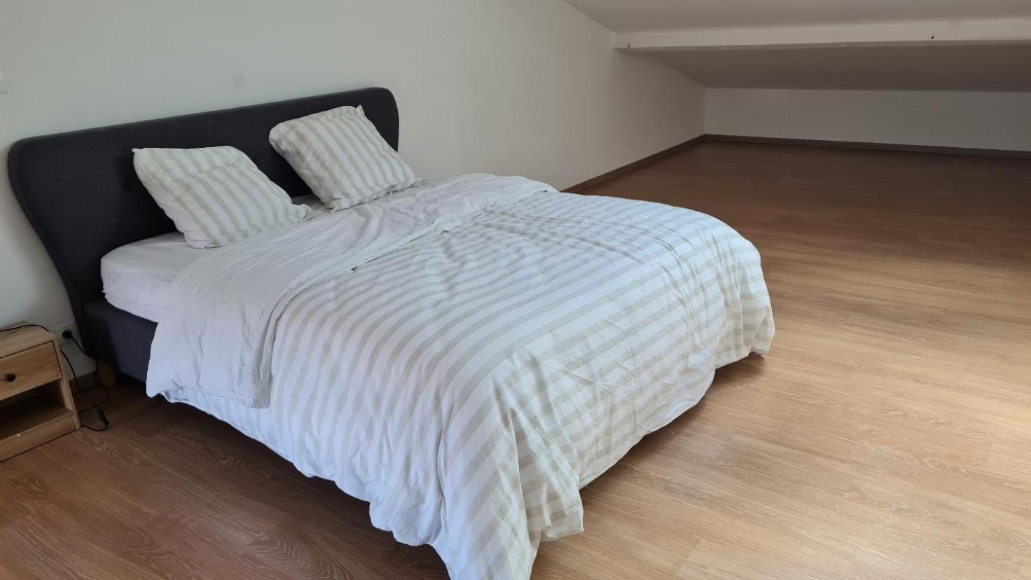 Appartement Nimes Centre Luaran gambar