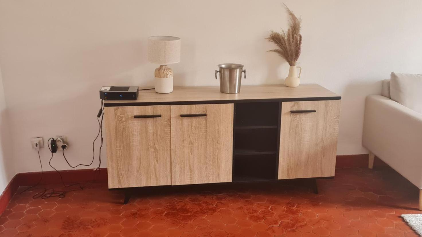 Appartement Nimes Centre Luaran gambar