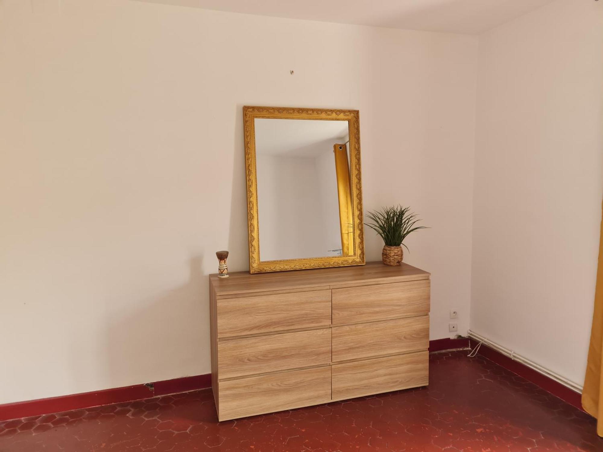 Appartement Nimes Centre Luaran gambar
