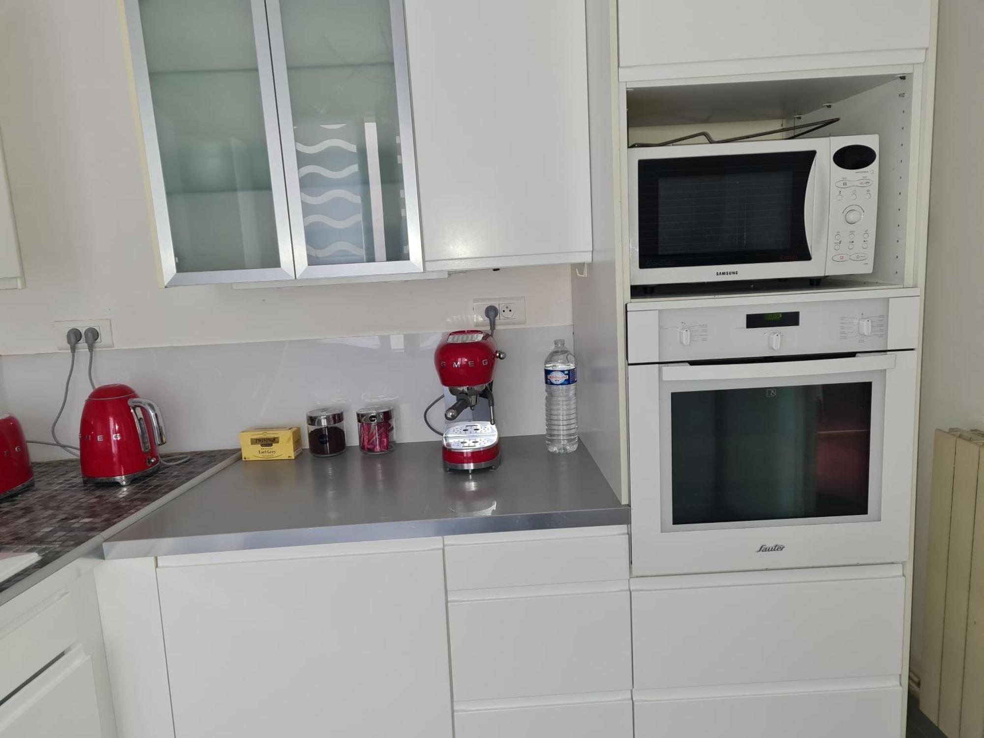 Appartement Nimes Centre Luaran gambar